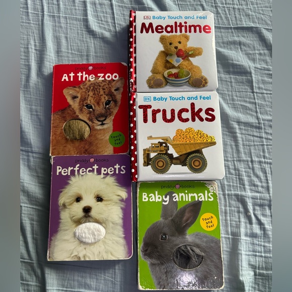 Touch and learn Books/ baby books - Picture 2 of 3